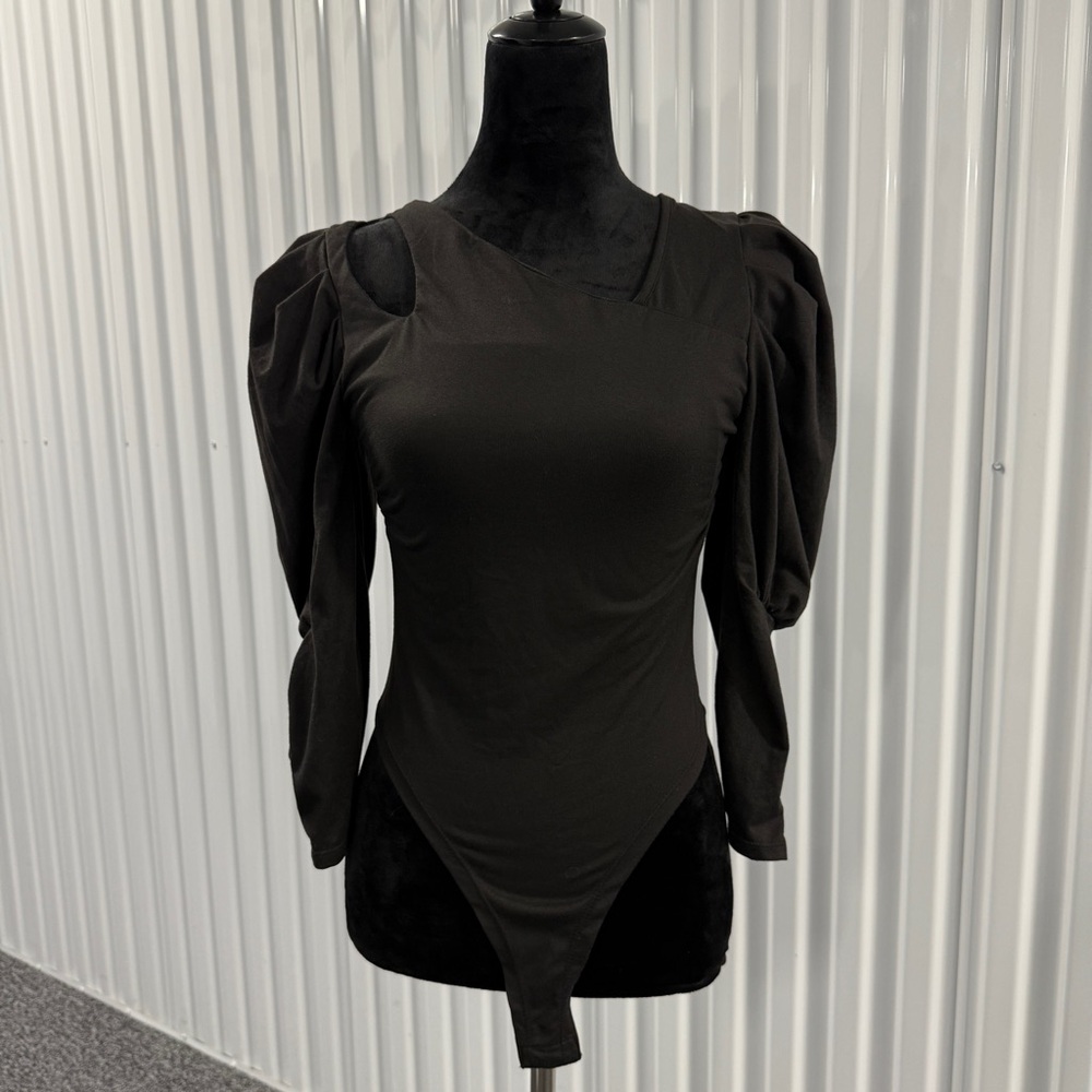 Sofia’s Women’s Black Long Sleeve Bodysuit Size Small